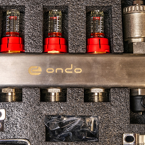 Коллекторная группа ONDO нерж сталь 5 вых. в сборе с автоматическим воздухоотводчиком, расходомерам